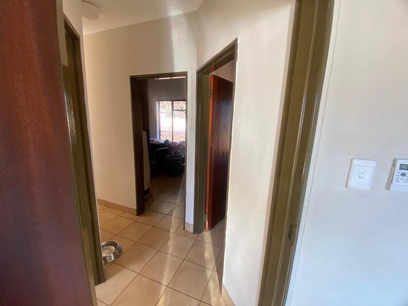 To Let 3 Bedroom Property for Rent in Kathu Northern Cape